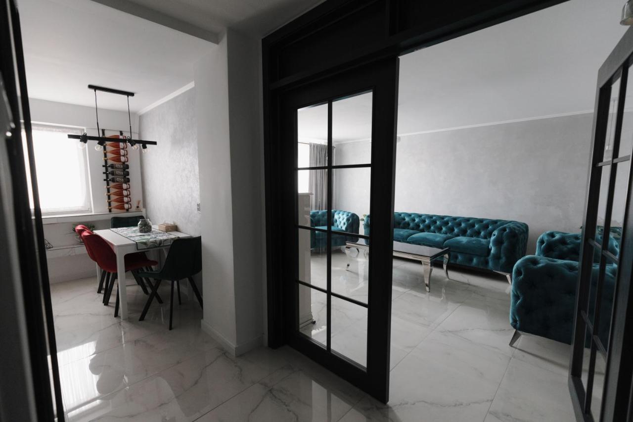 Bear'S Apartment 2 Alba Iulia Bagian luar foto